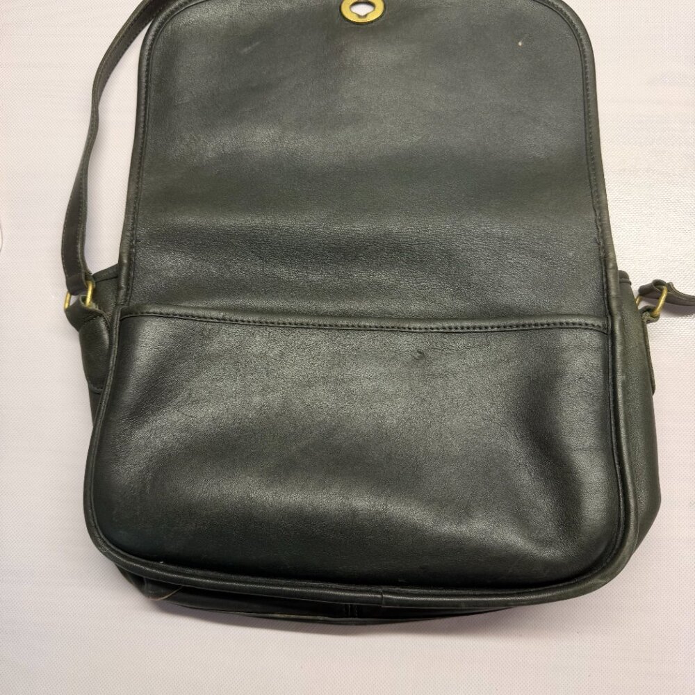 Vintage COACH City Bag 9790 Dark Green  Brass Turnlock Classic Crossbody As Is - Picture 5 of 9